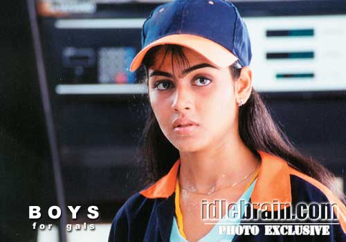 Boys - Harini (Genelia)