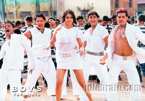 Boys - Harini (Genelia)