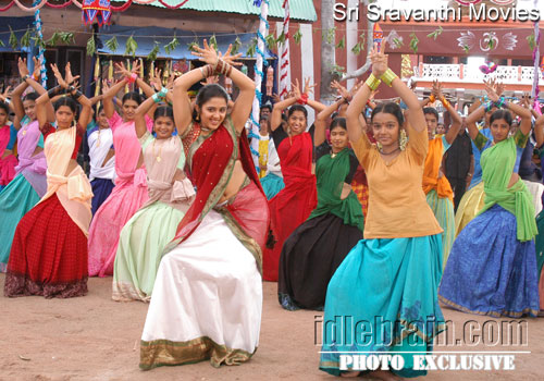 Sravanthi Movies