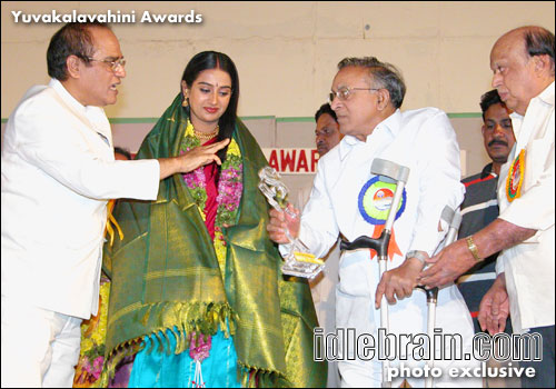 yuvakala vahini Film Awards 2004